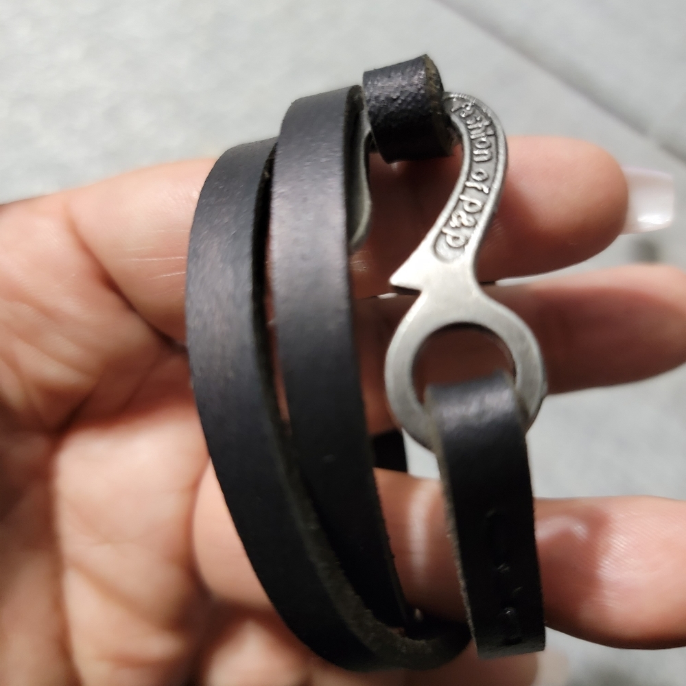 Gentleman  Black Leather Bracelet.